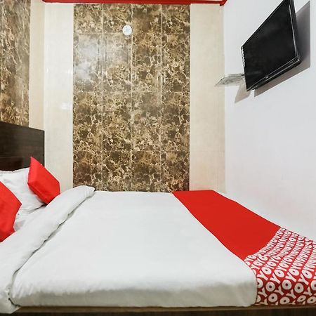 Oyo 69534 Hotel Nanda Tower Hanumāngarh 외부 사진