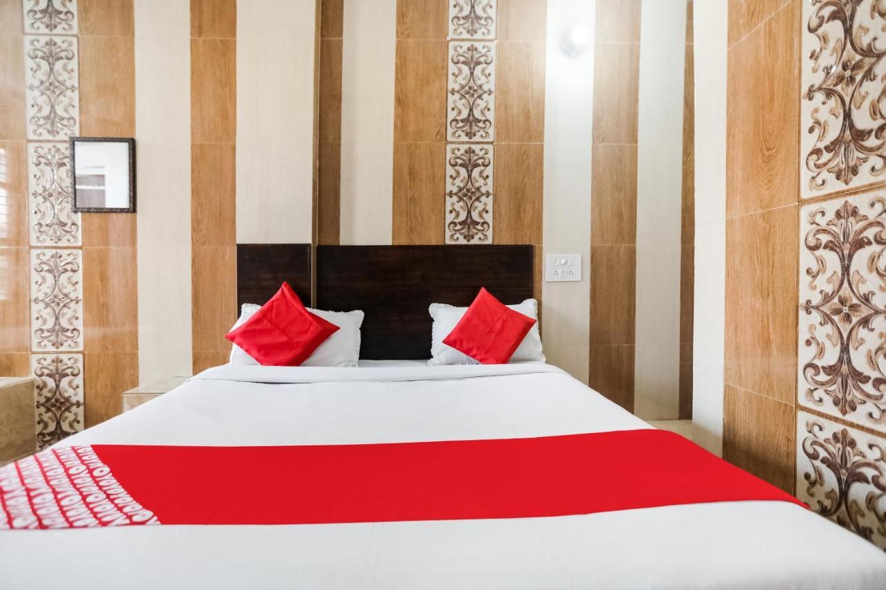 Oyo 69534 Hotel Nanda Tower Hanumāngarh 외부 사진