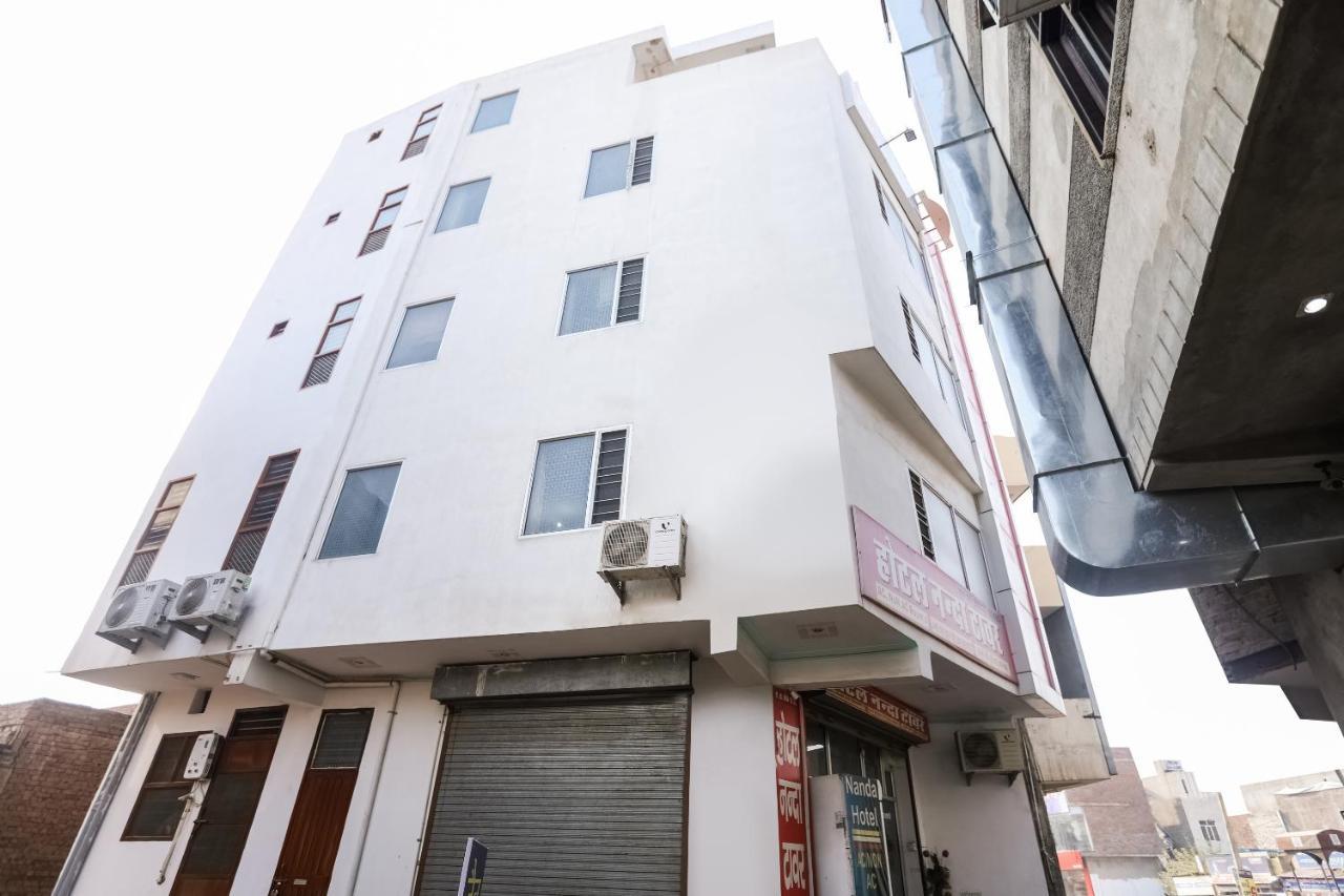 Oyo 69534 Hotel Nanda Tower Hanumāngarh 외부 사진